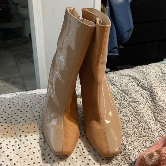 Shoes - Women’s Heels